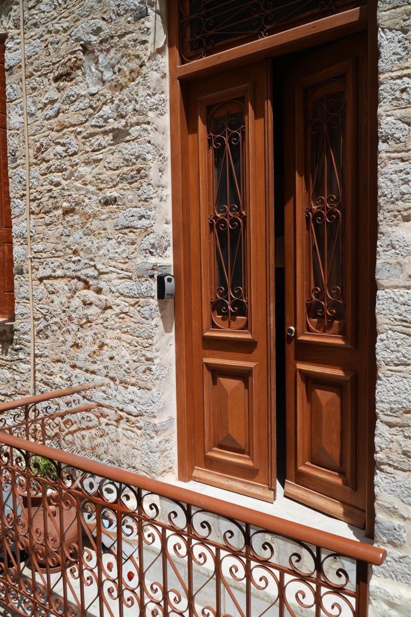 Stone Living Symi Central Apartments Exterior foto